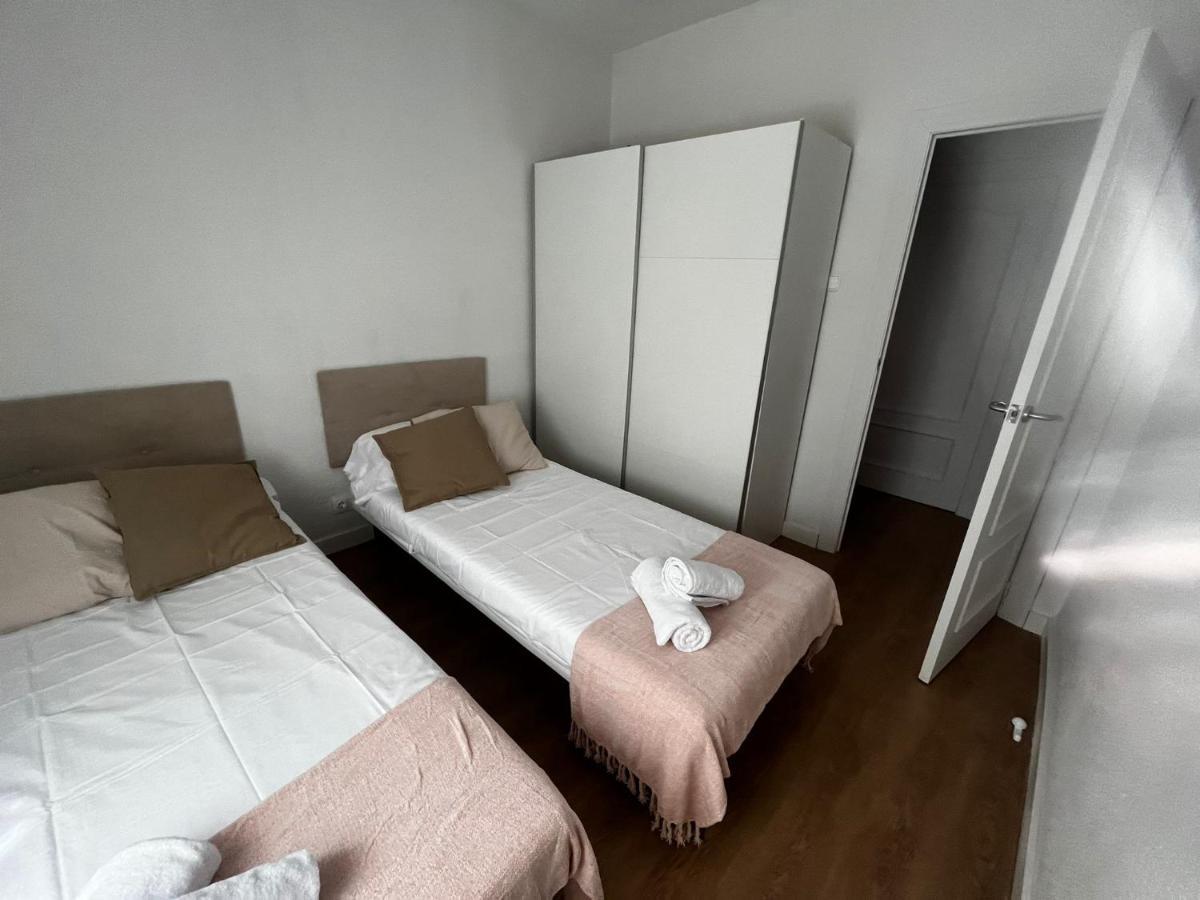 Estupendo Apartamento En Estacion-Centro, Wifi, Agua Por Osmosis Cartagena Eksteriør billede