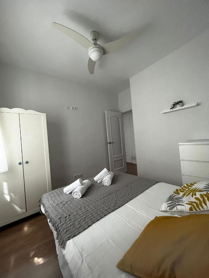 Estupendo Apartamento En Estacion-Centro, Wifi, Agua Por Osmosis Cartagena Eksteriør billede