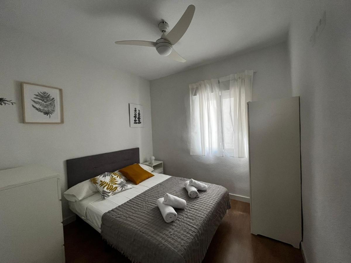Estupendo Apartamento En Estacion-Centro, Wifi, Agua Por Osmosis Cartagena Eksteriør billede