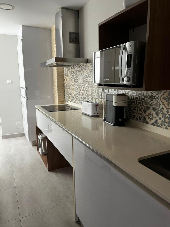 Estupendo Apartamento En Estacion-Centro, Wifi, Agua Por Osmosis Cartagena Eksteriør billede