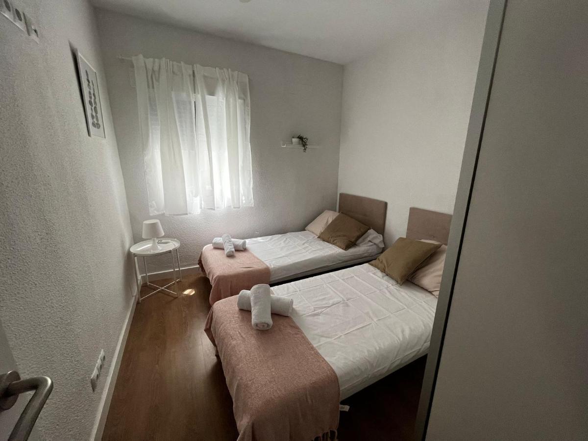 Estupendo Apartamento En Estacion-Centro, Wifi, Agua Por Osmosis Cartagena Eksteriør billede